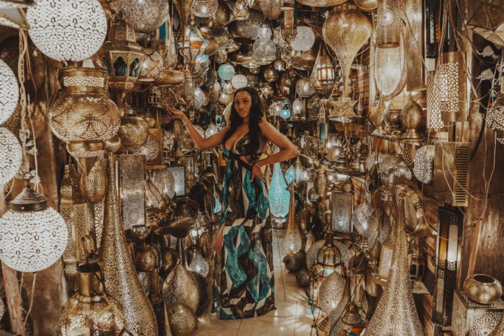 women in shop of our morocco itinerary 9 days